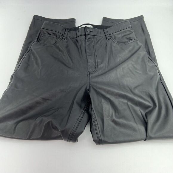 Abercrombie Fitch 90's Ultra High Rise Straight Pants Faux Leather Black 31/12 - Picture 1 of 3